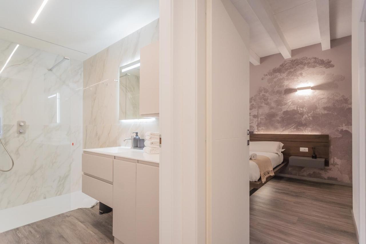 Modern & Stylish Apartment In Como City By Rent All קומו מראה חיצוני תמונה